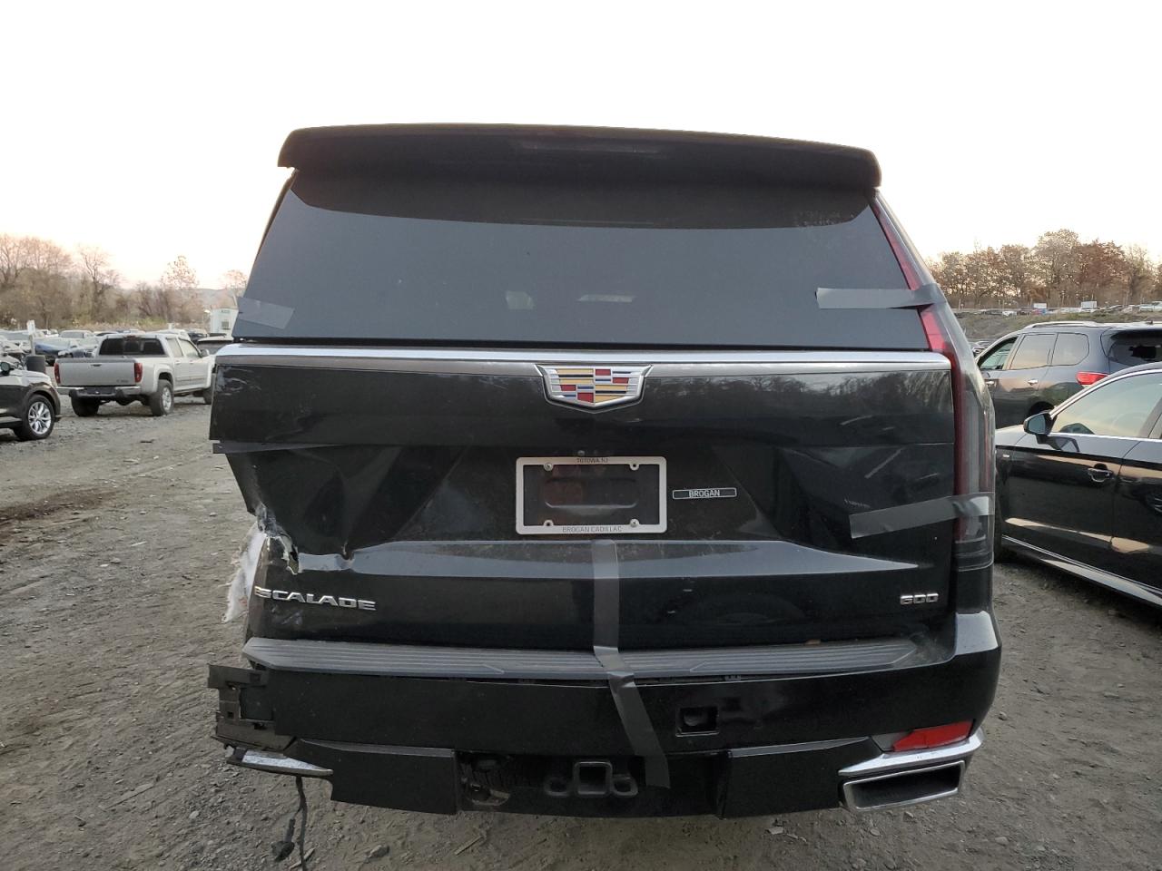 2022 CADILLAC ESCALADE - Image 6