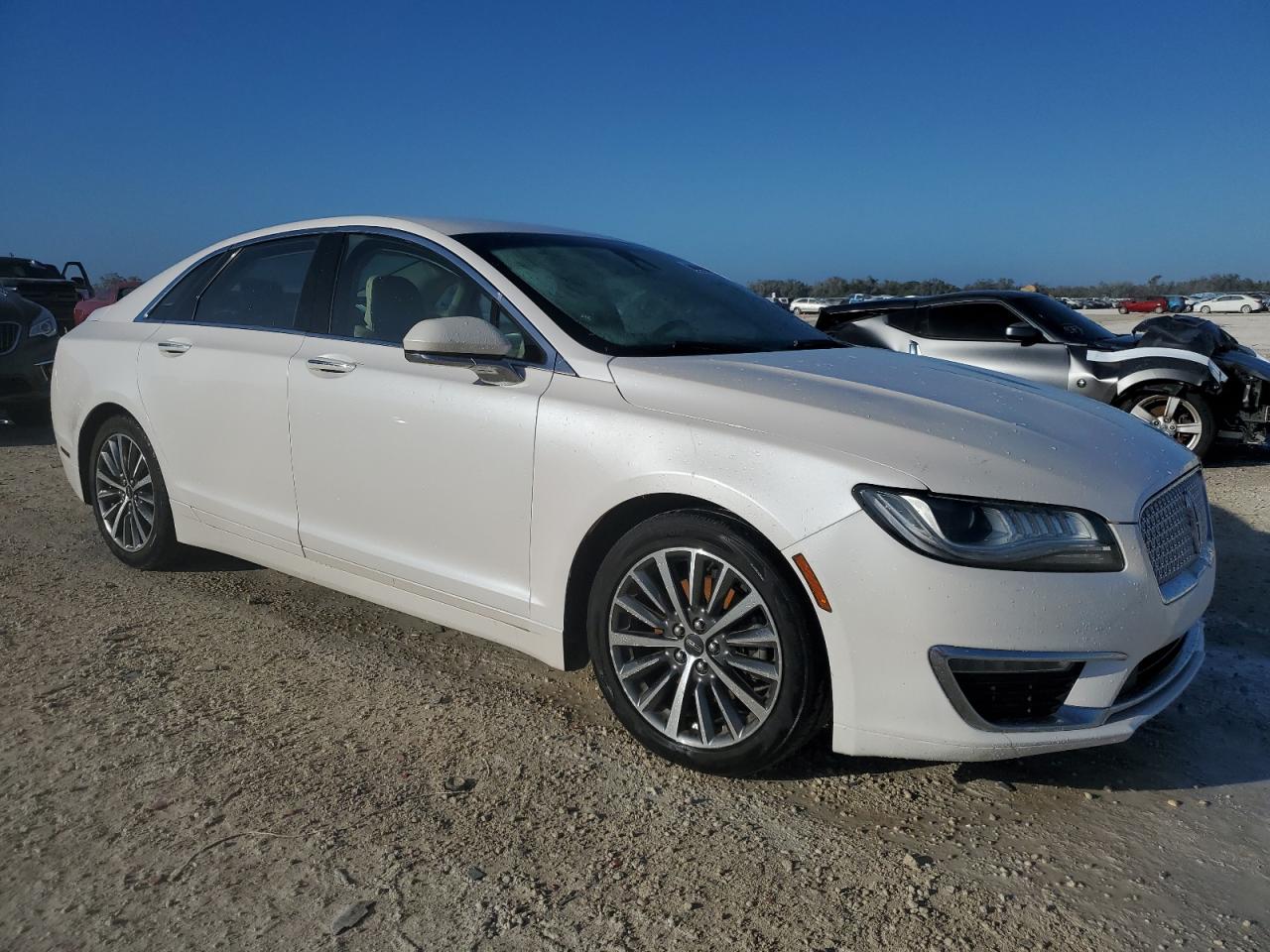 2019 LINCOLN MKZ - Image 4