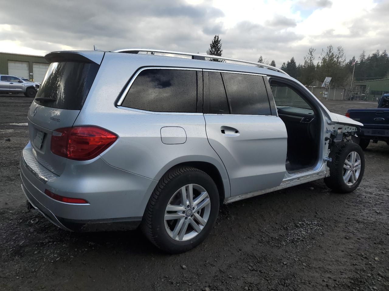 2014 MERCEDES-BENZ GL-CLASS - Image 3