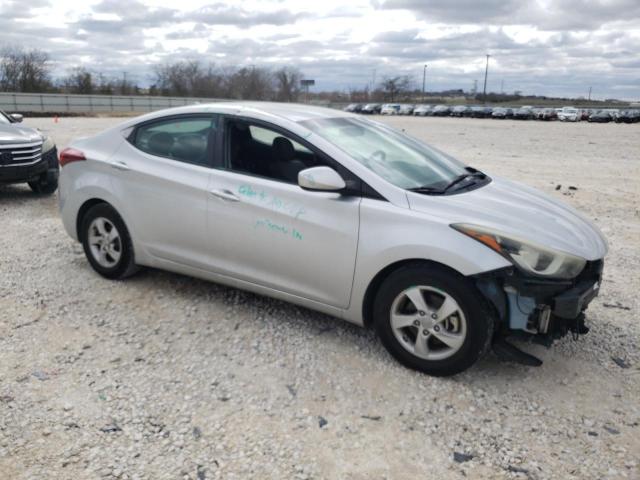 2015 Hyundai Elantra - Image 4
