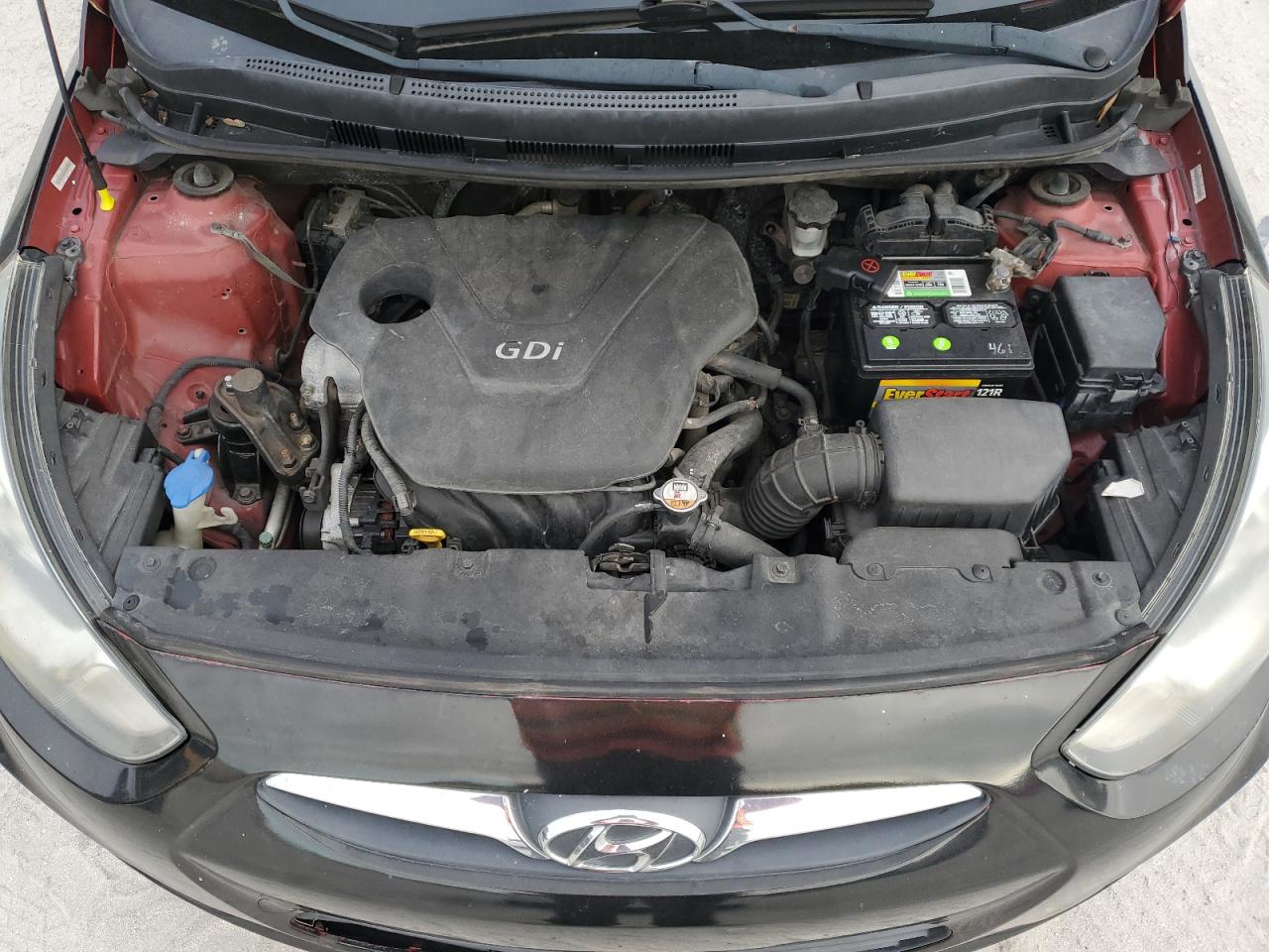 2012 Hyundai Accent - Image 11