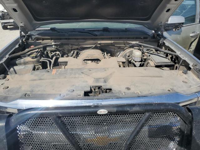 2017 Chevrolet SILVERADO - Image 11