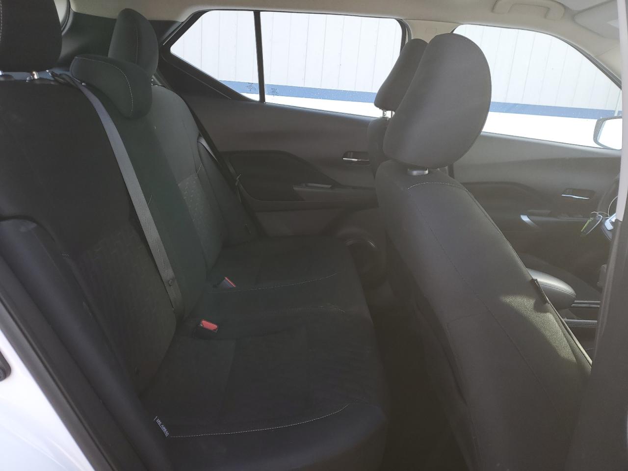 2023 Nissan Kicks - Image 11