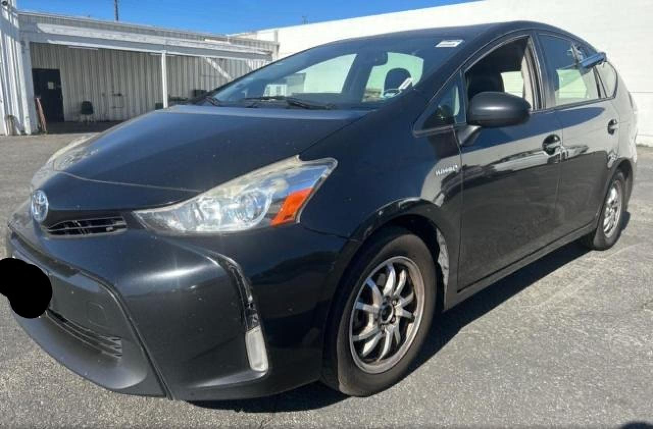 2015 TOYOTA PRIUS - Image 2