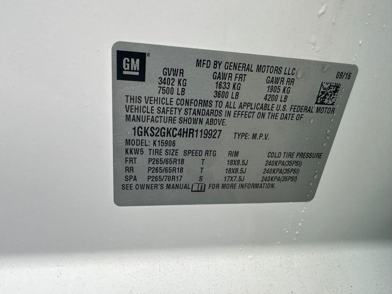 2017 GMC YUKON - Image 10