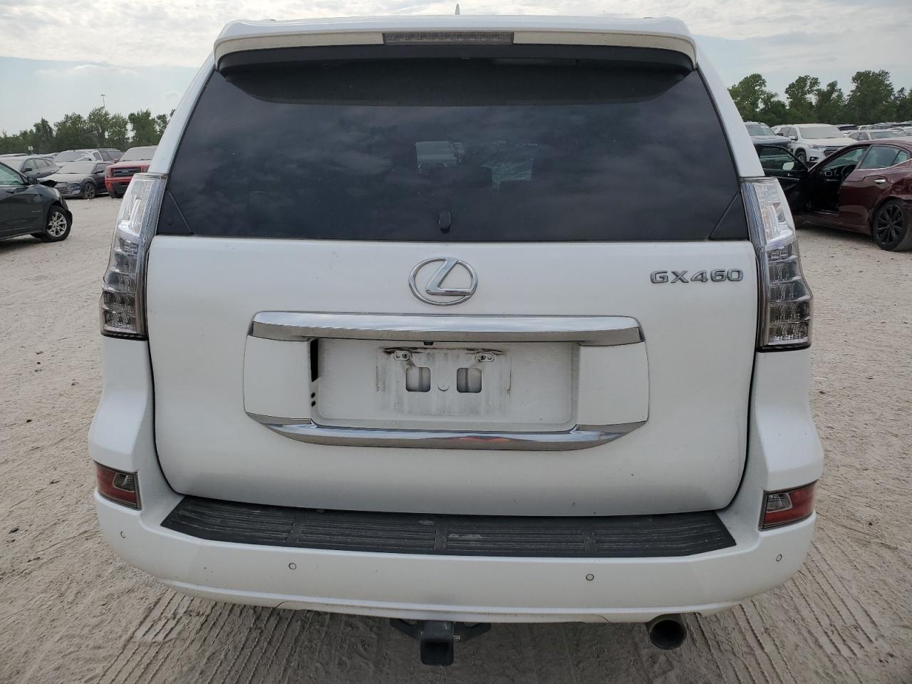 2015 LEXUS GX WHITE - Image 6