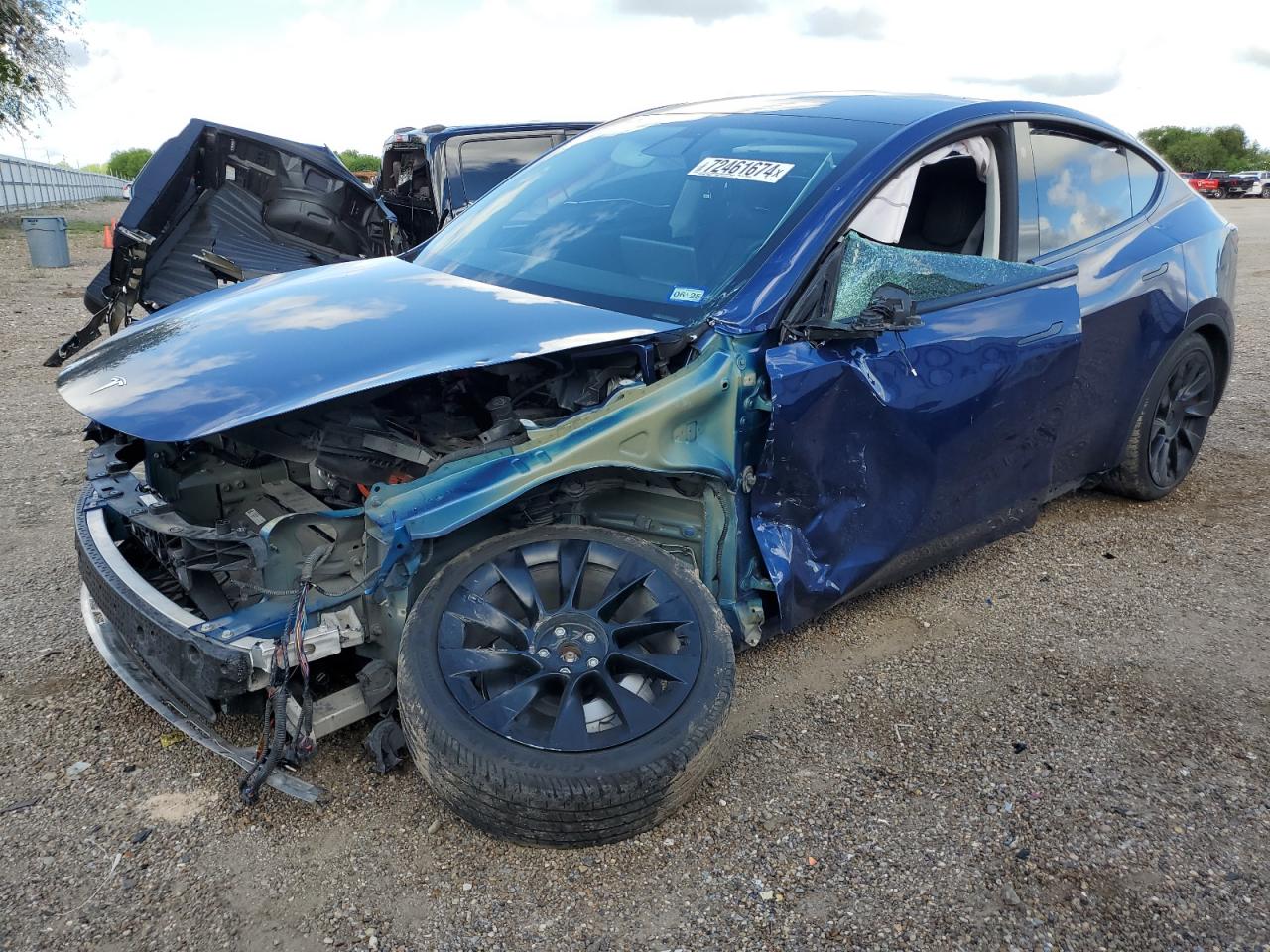 TESLA MODEL Y BLUE