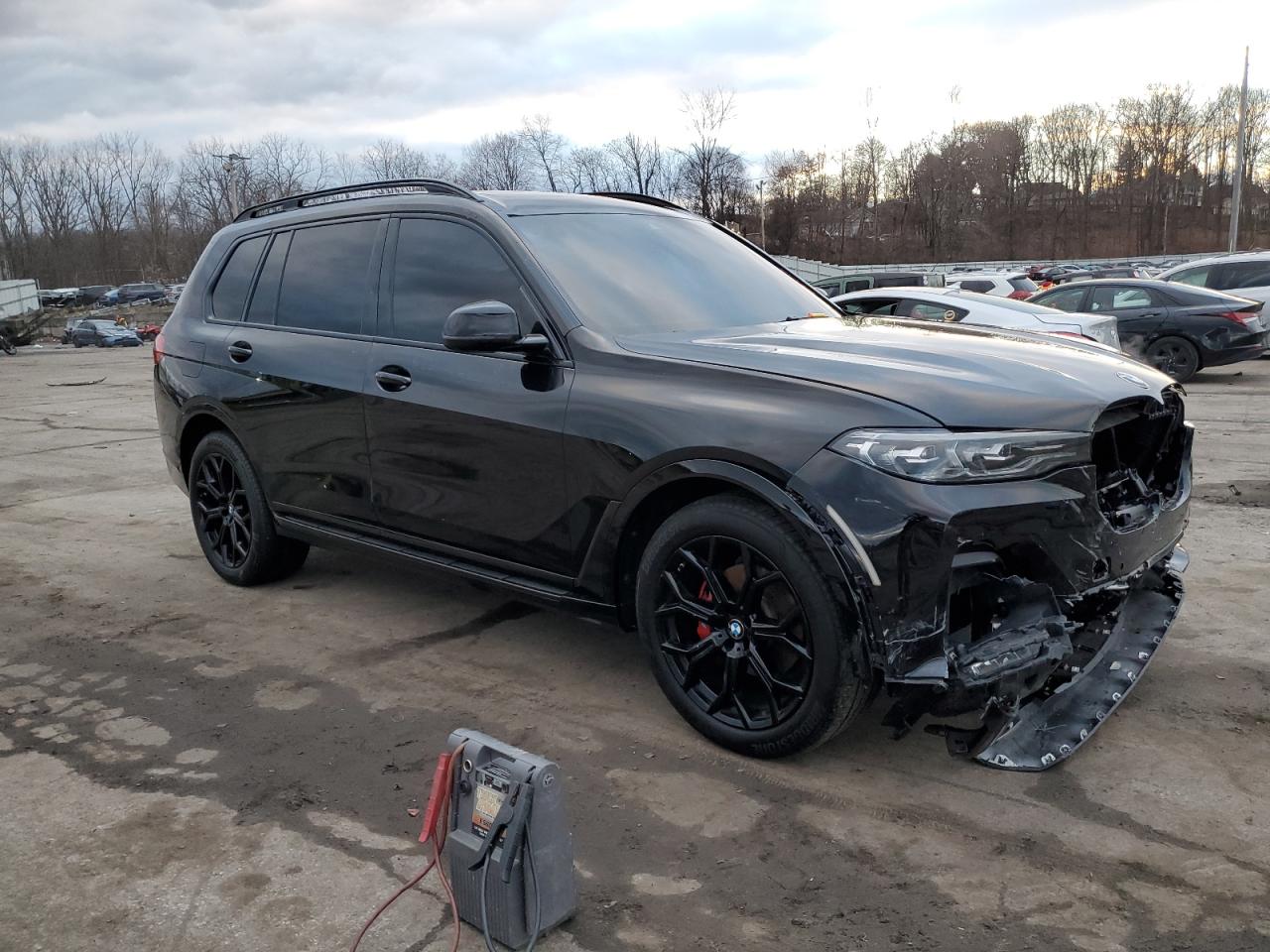 2020 BMW X7 - Image 4