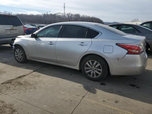 2015 Nissan ALTIMA - Image 2