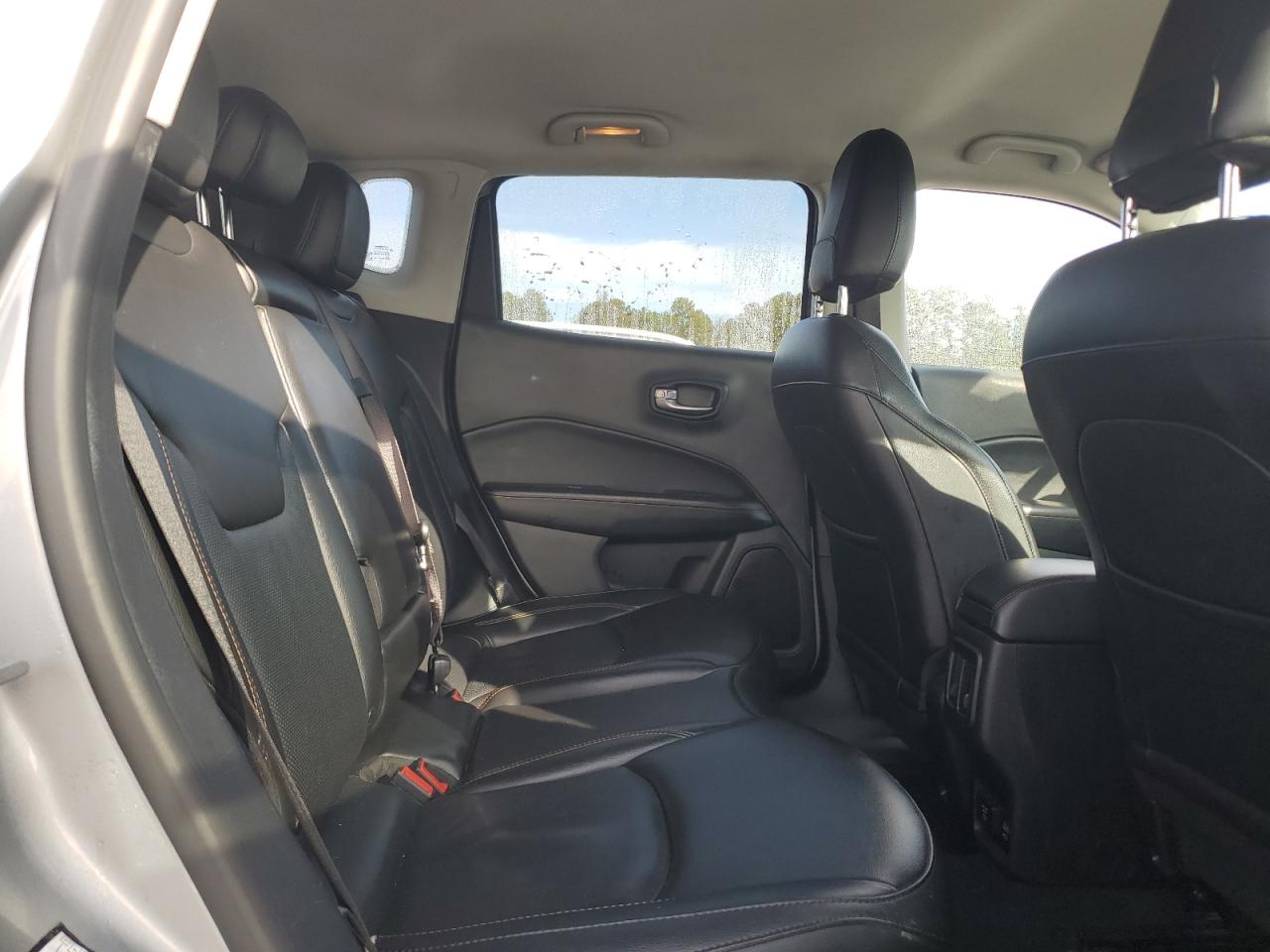 2021 Jeep Compass - Image 11