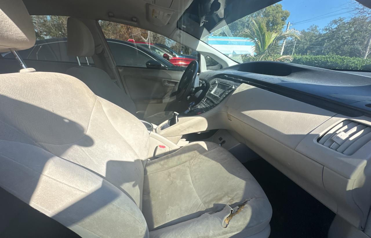 2015 TOYOTA PRIUS - Image 5