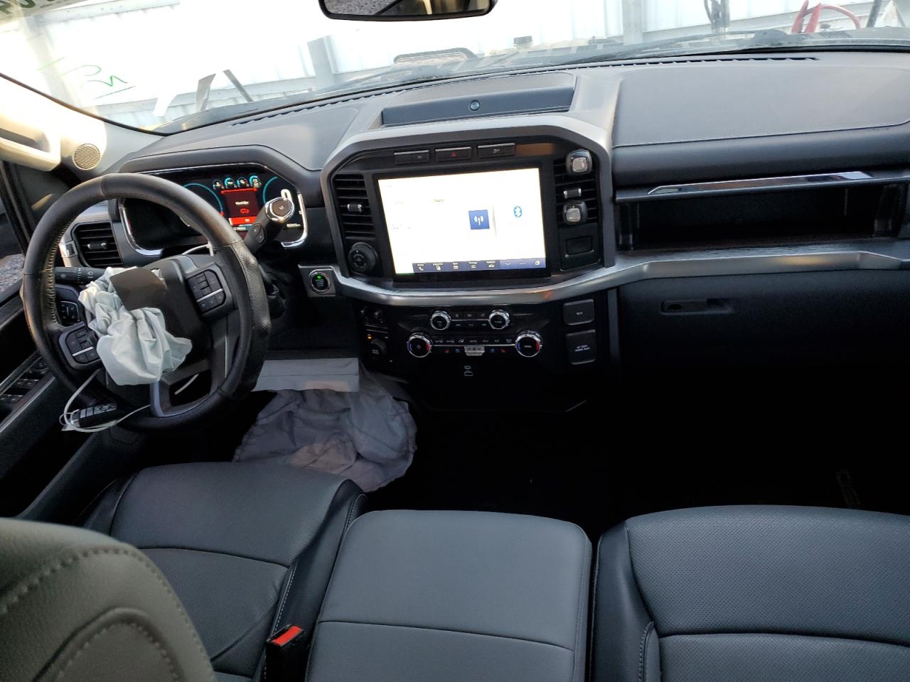 2022 Ford F-150 - Image 8