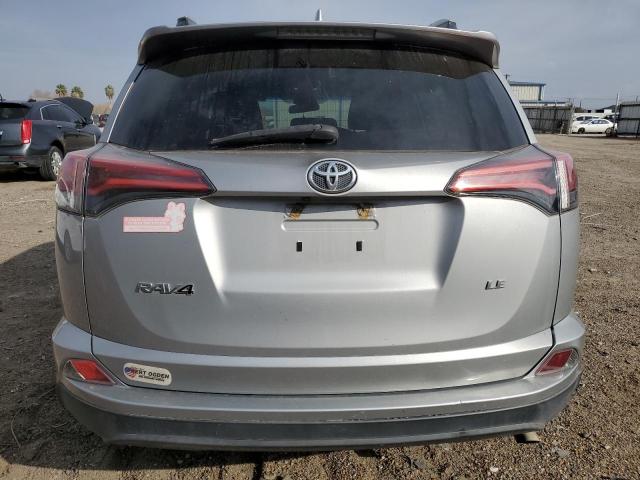 2018 Toyota RAV4 - Image 6