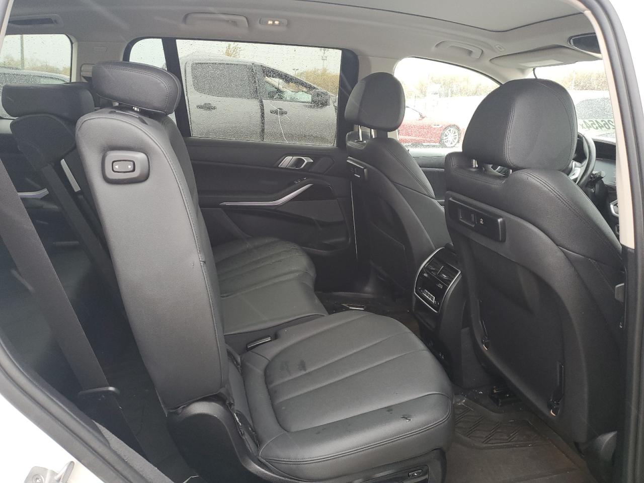 2019 BMW X7 - Image 11