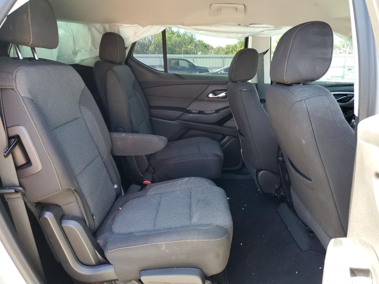 2019 Chevrolet Traverse - Image 11
