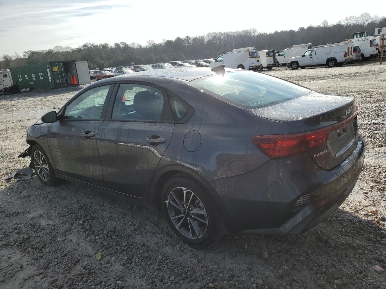 2023 Kia Forte - Image 2