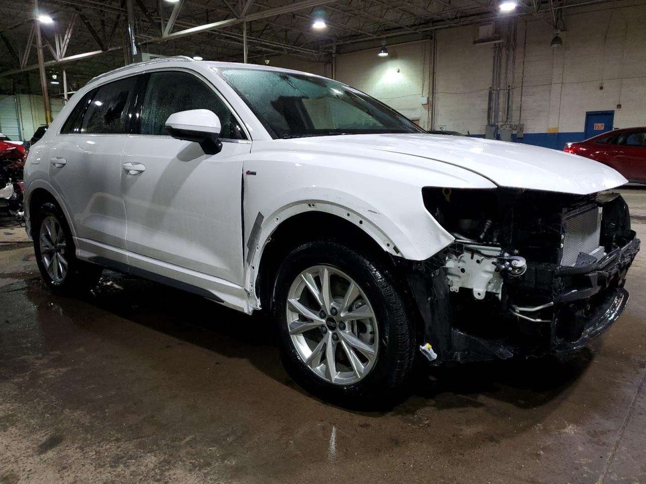 2025 Audi Q3 - Image 4