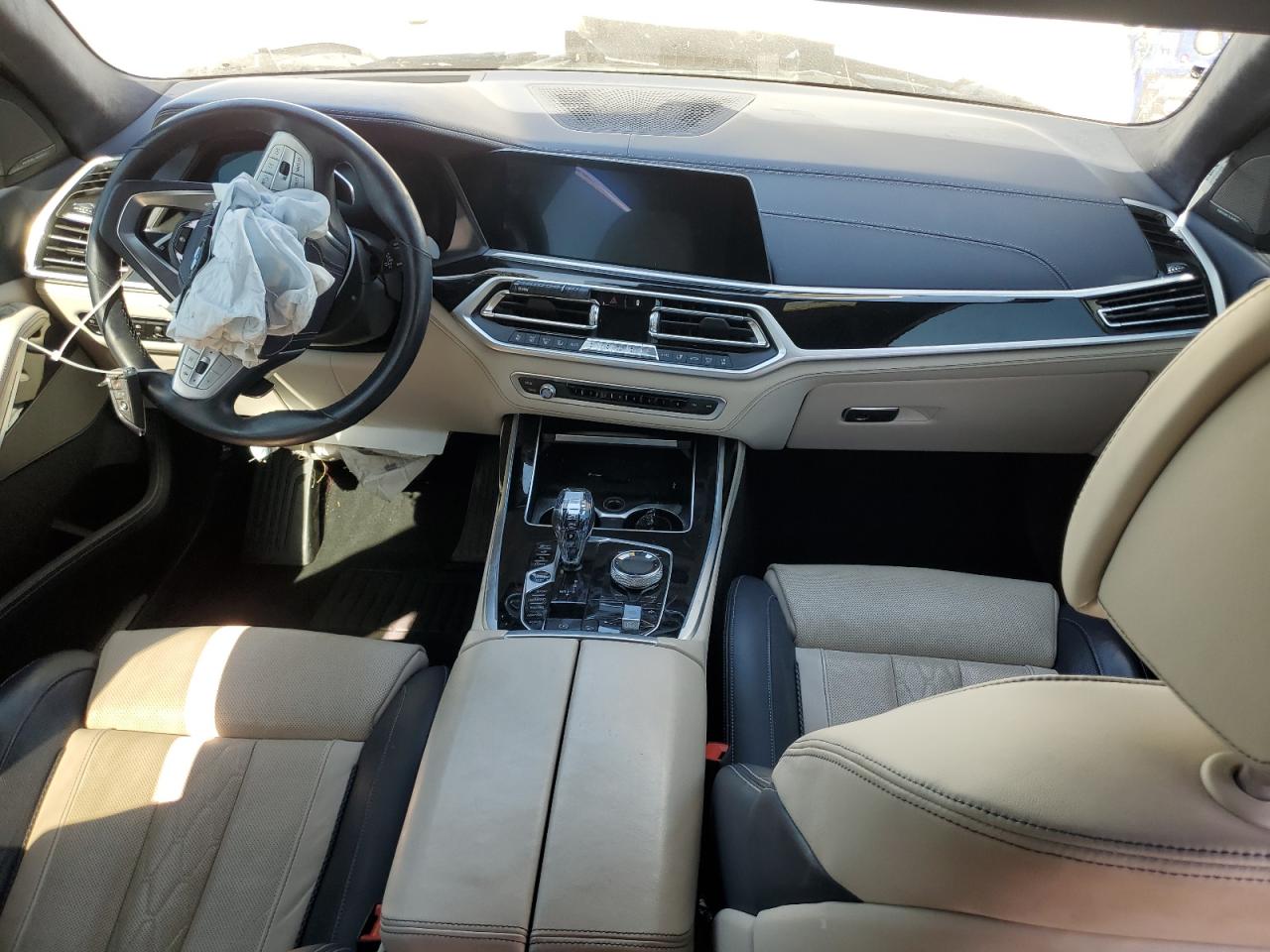 2019 BMW X7 - Image 9