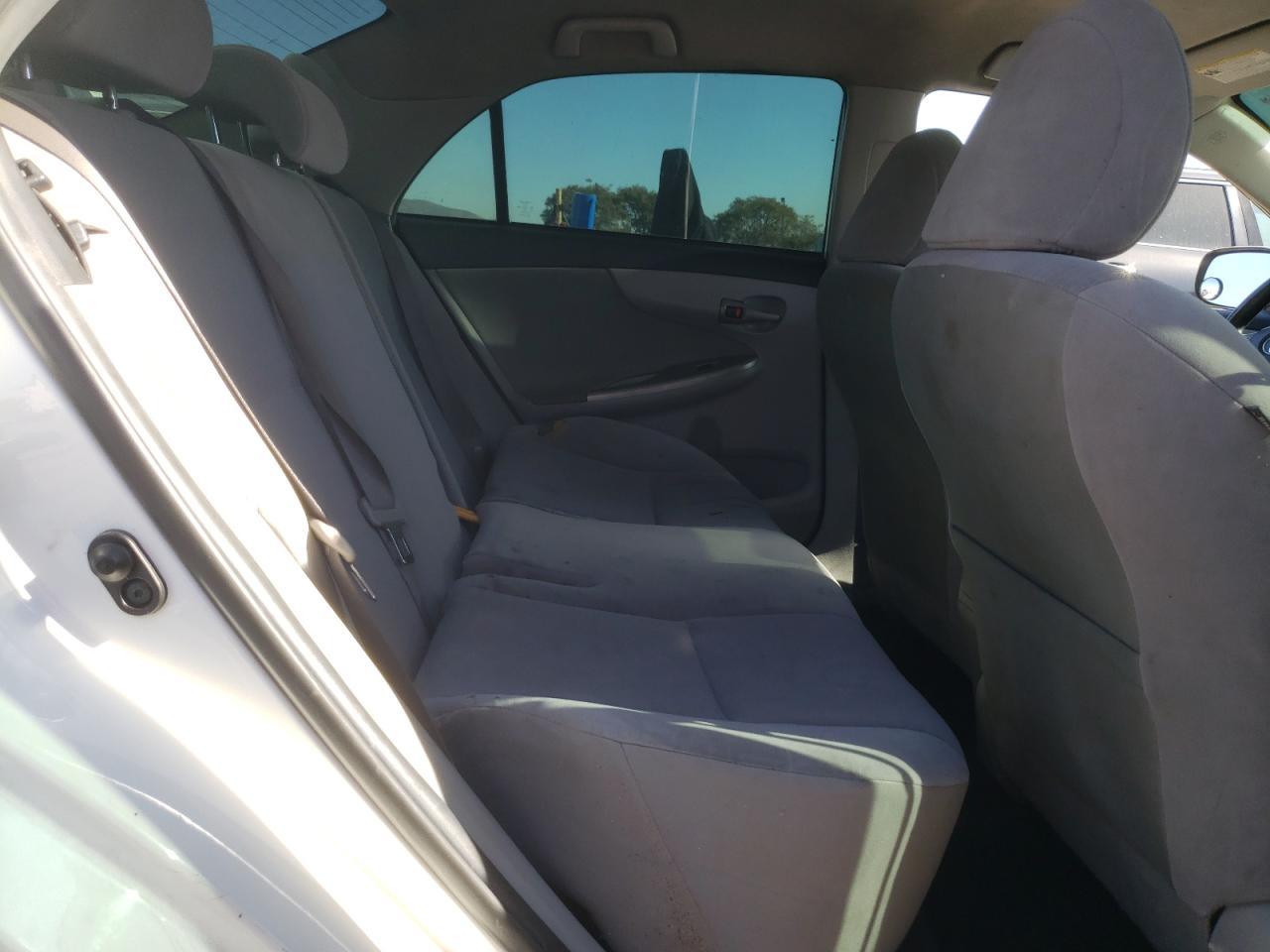 2013 TOYOTA COROLLA - Image 10