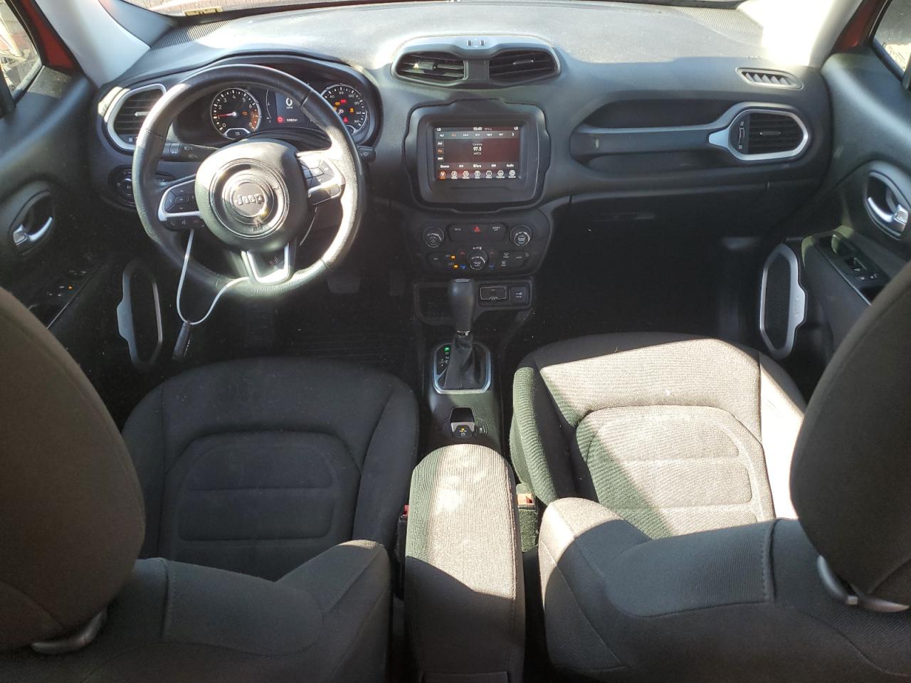 2018 JEEP RENEGADE - Image 8