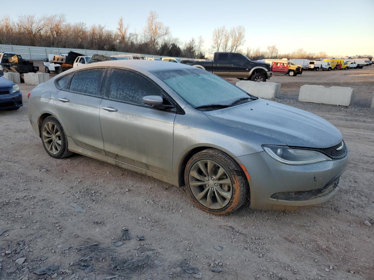 2015 CHRYSLER 200 - Image 4