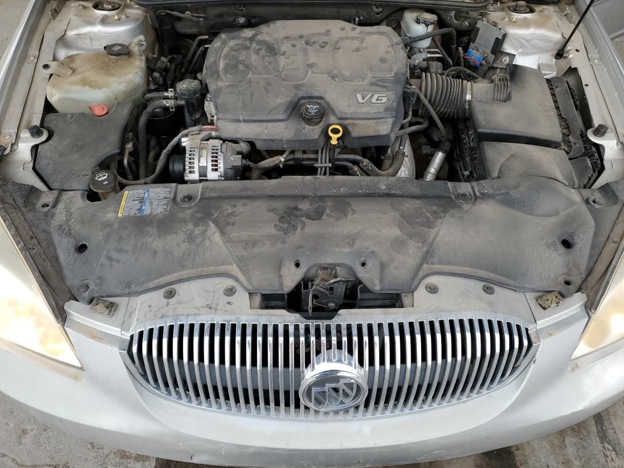 2009 BUICK LUCERNE - Image 11
