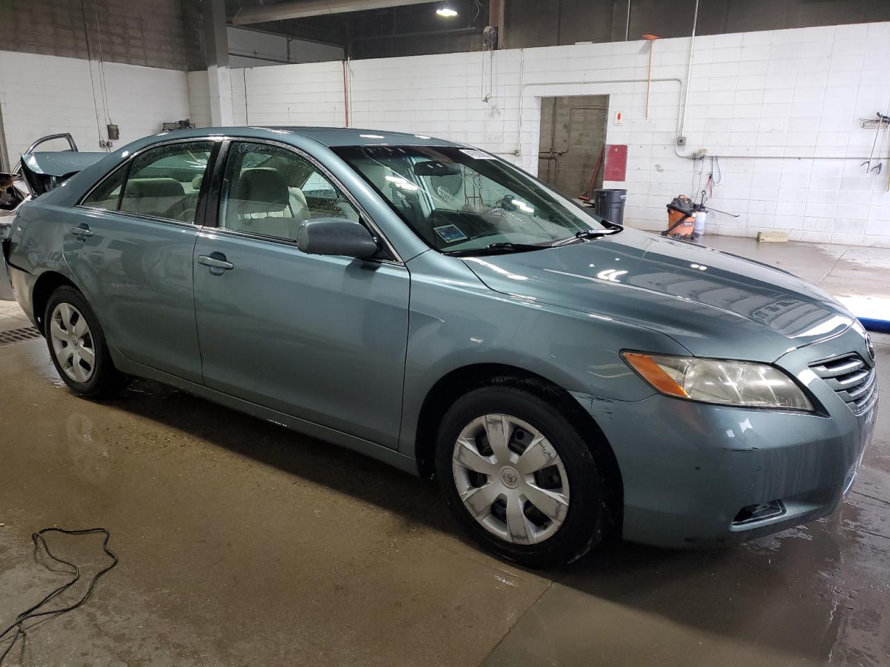 2009 TOYOTA CAMRY TEAL - Image 4