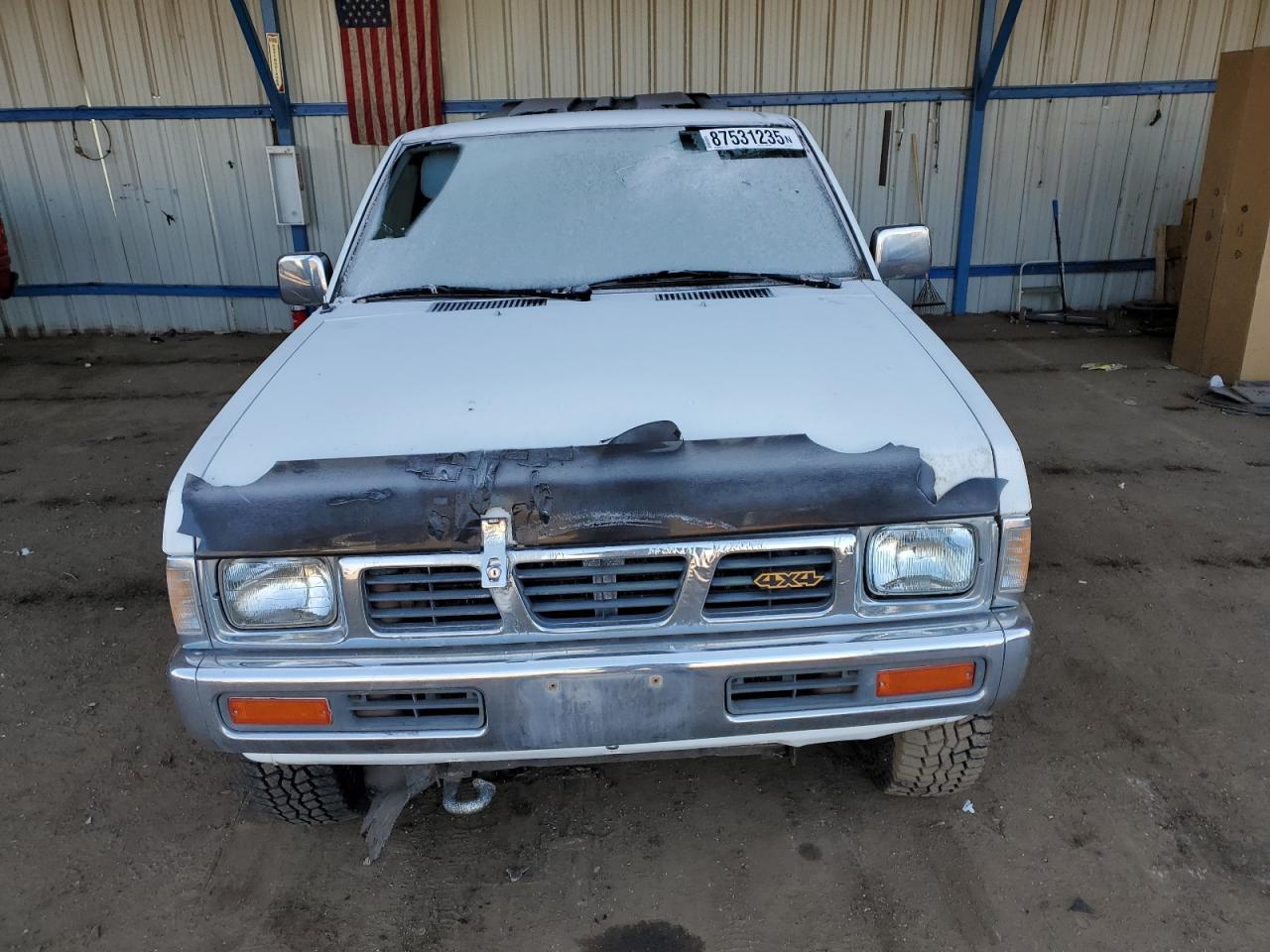 1993 NISSAN TITAN WHITE - Image 5