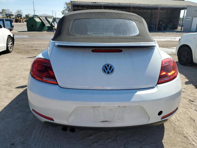 2015 Volkswagen BEETLE - Image 6