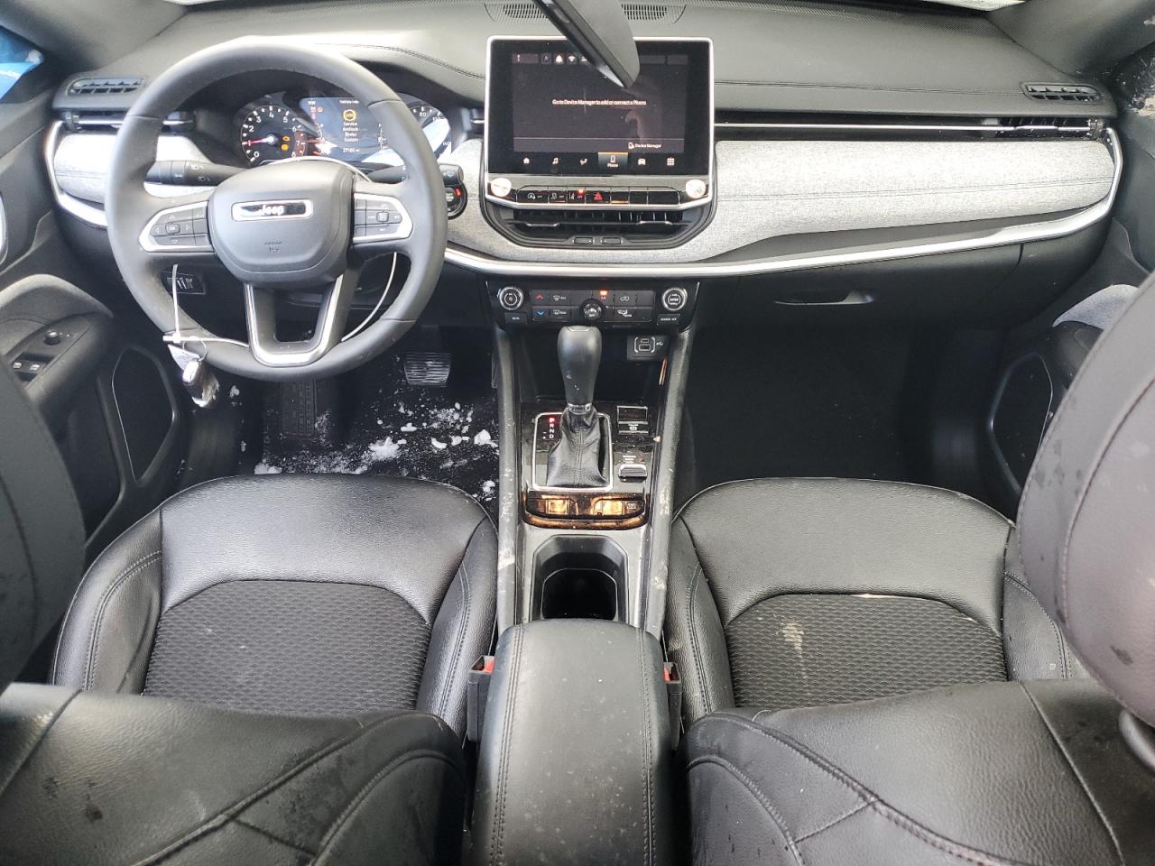 2024 Jeep Compass - Image 8