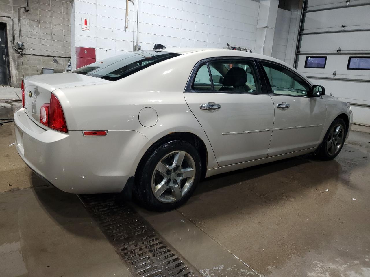 2012 CHEVROLET MALIBU - Image 3