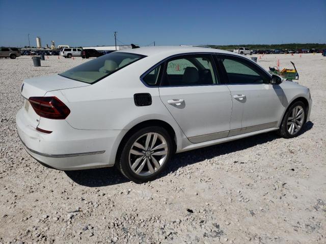 2017 Volkswagen PASSAT - Image 3
