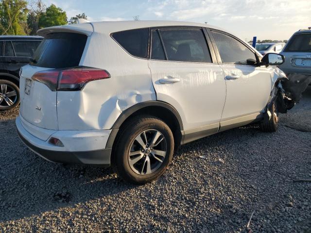 2018 Toyota RAV4 - Image 3