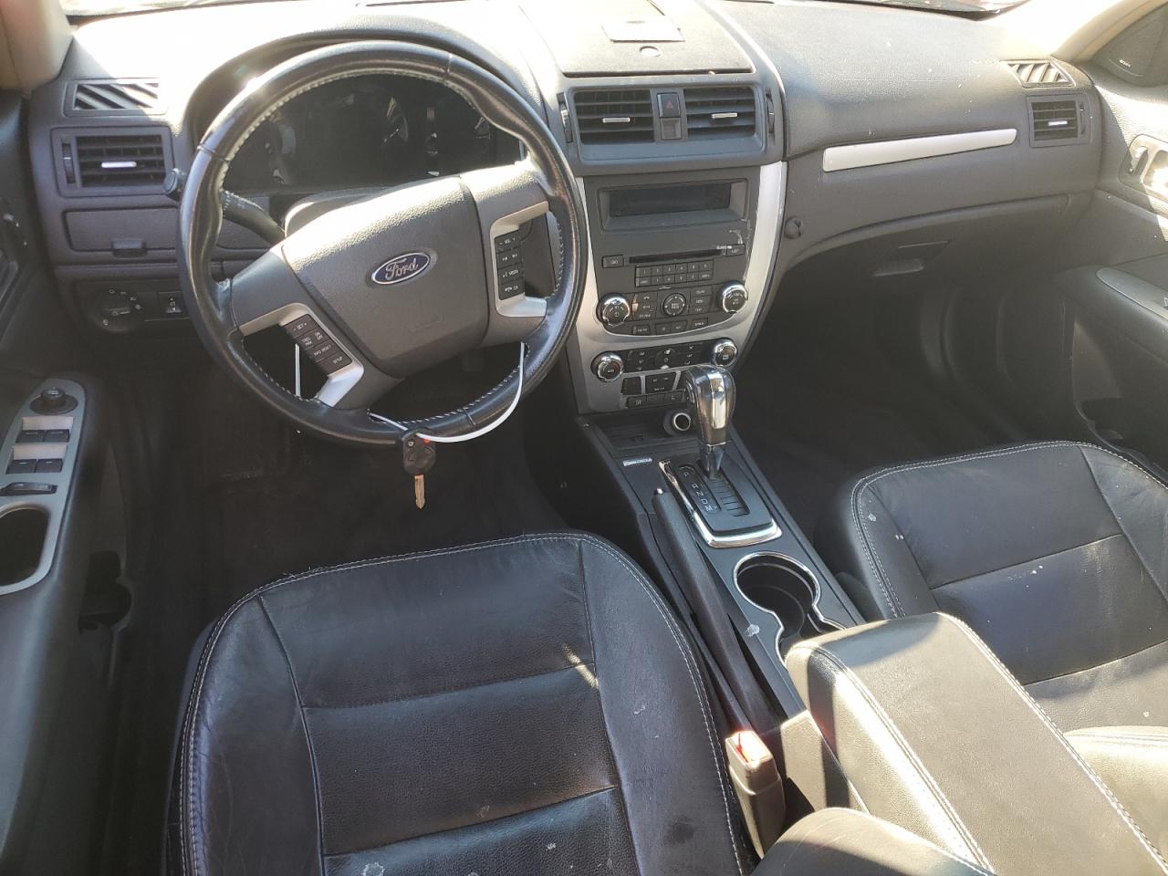 2011 FORD FUSION - Image 8