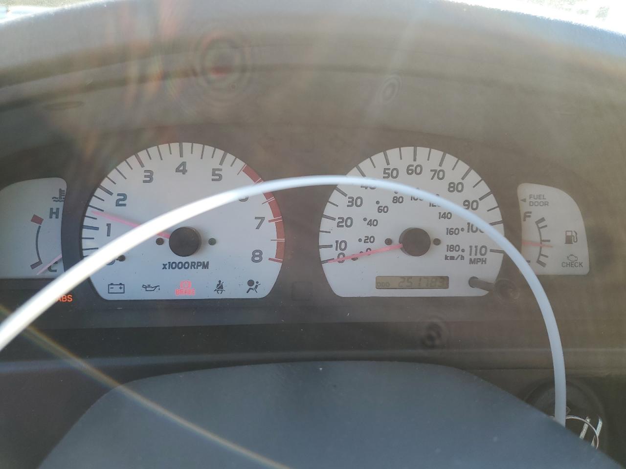 2004 Toyota Tacoma - Image 9