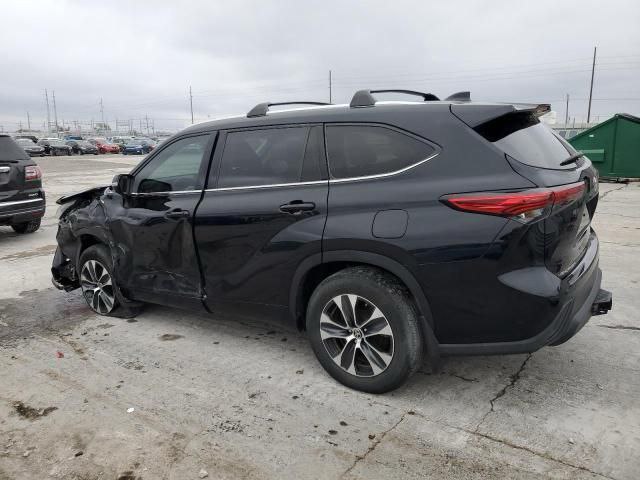 2021 Toyota HIGHLANDER - Image 4