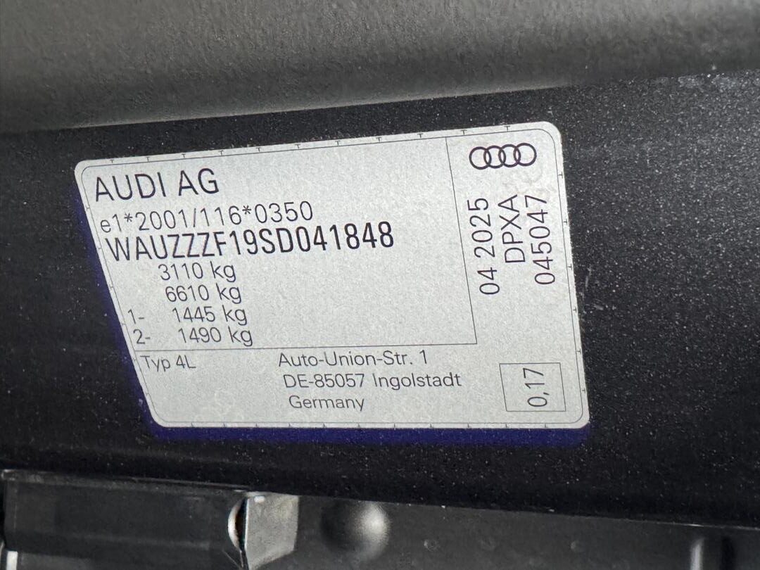 2025 Audi Q8 - Image 8