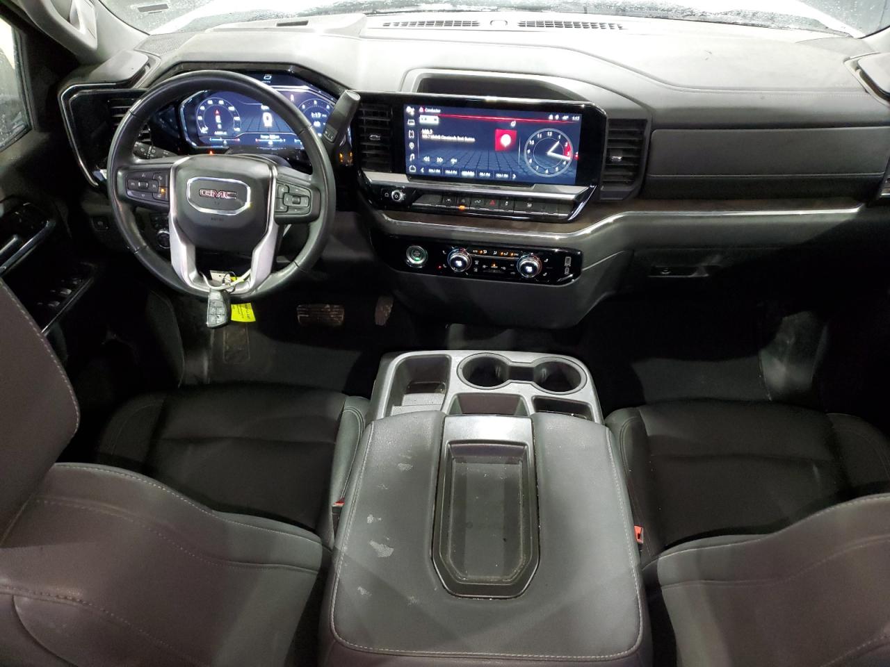 2024 GMC Sierra - Image 8