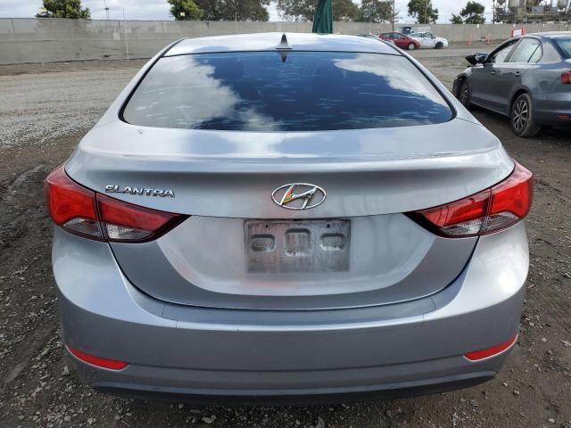 2015 Hyundai Elantra - Image 6