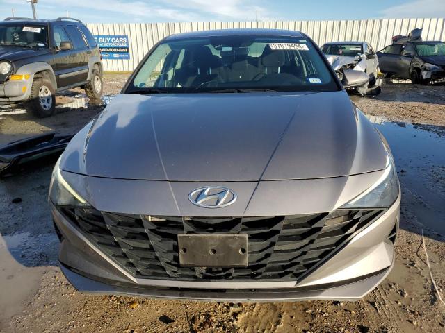 2023 Hyundai Elantra - Image 5