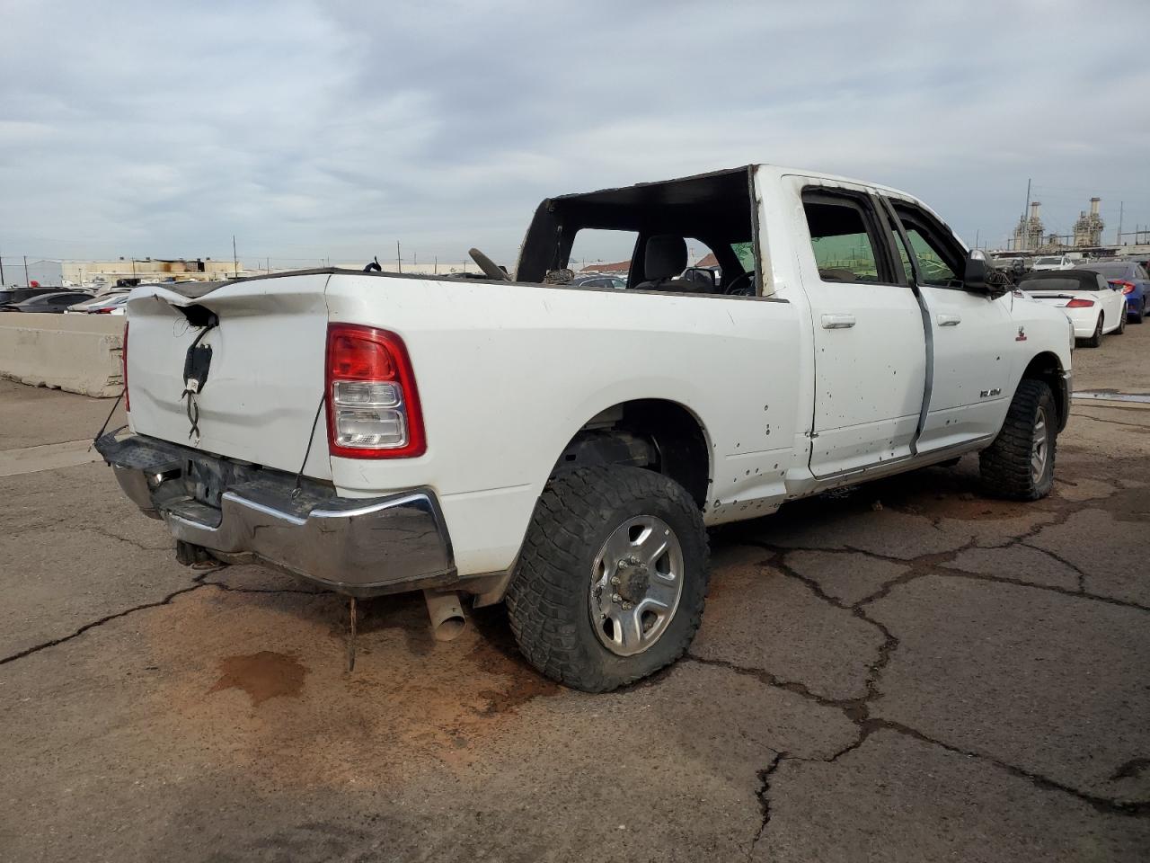 2022 RAM 2500 - Image 3