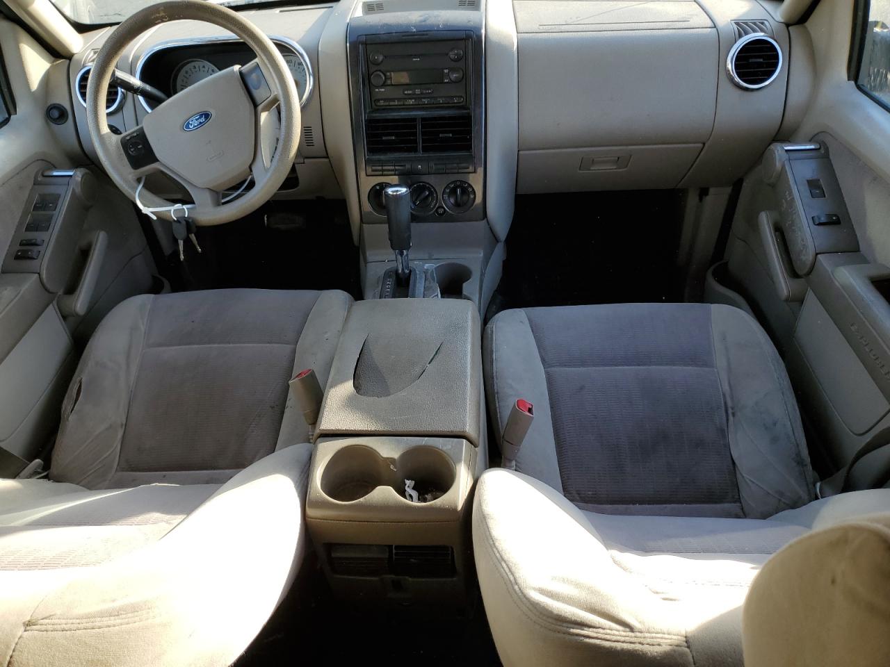 2007 Ford Explorer - Image 8
