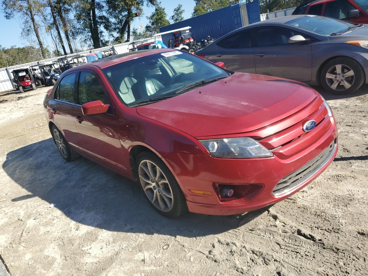 2011 FORD FUSION - Image 4
