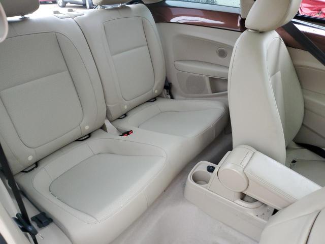 2016 Volkswagen BEETLE - Image 10