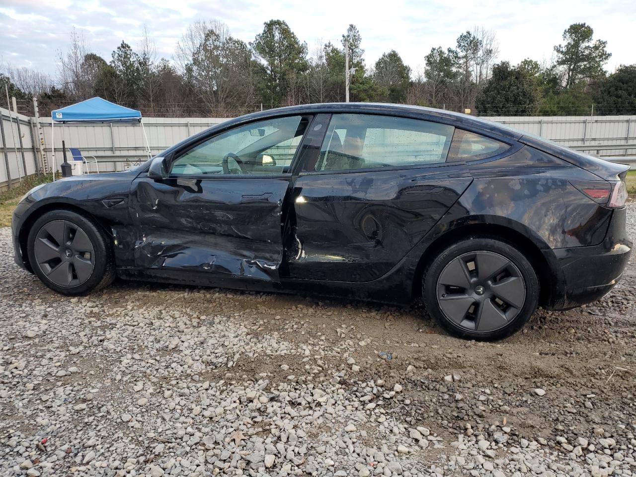 2023 TESLA MODEL 3 - Image 2