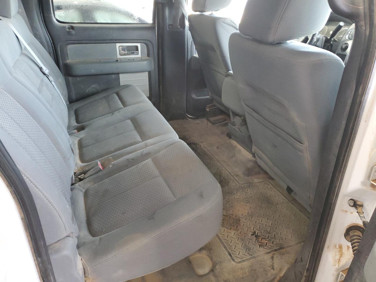 2011 FORD F-150 - Image 10