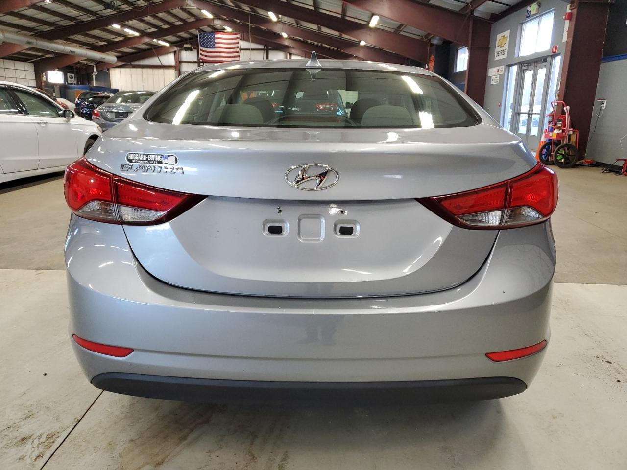 2015 Hyundai Elantra - Image 6