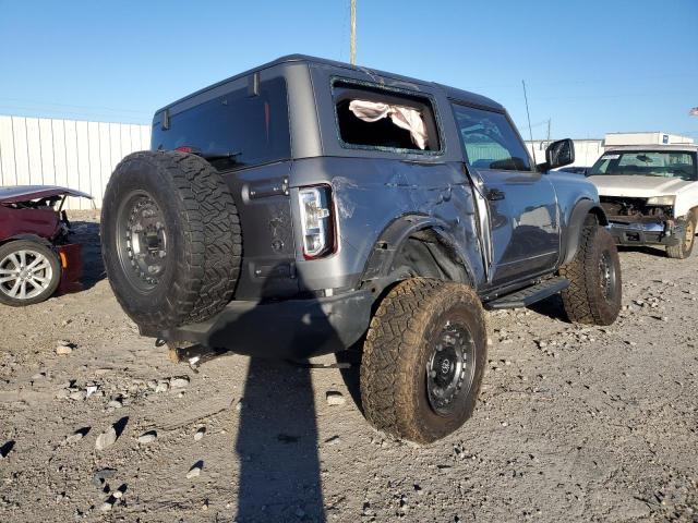 2022 Ford Bronco - Image 3