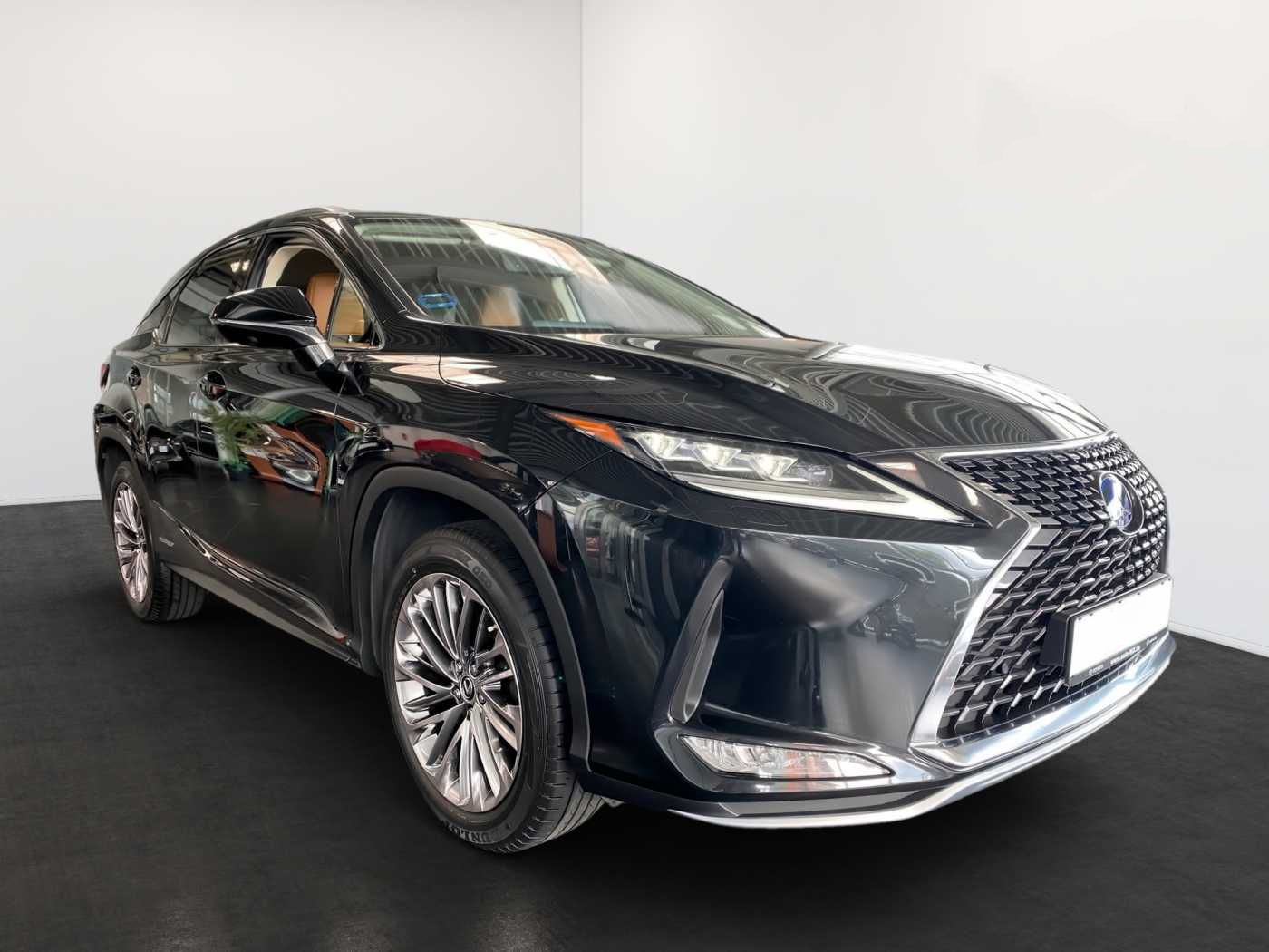 2022 Lexus RX450H - Image 3