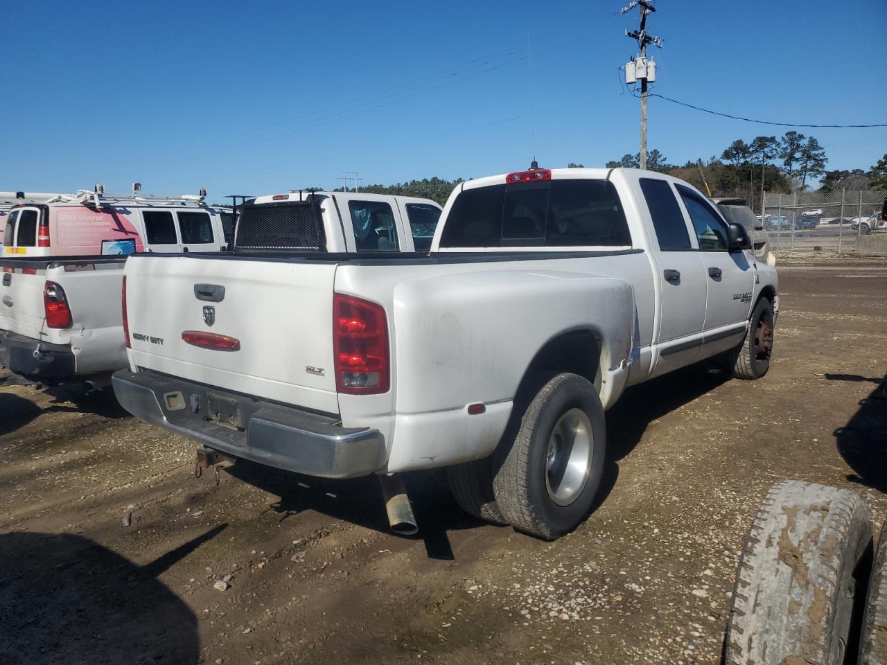 2006 DODGE RAM 3500 - Image 3